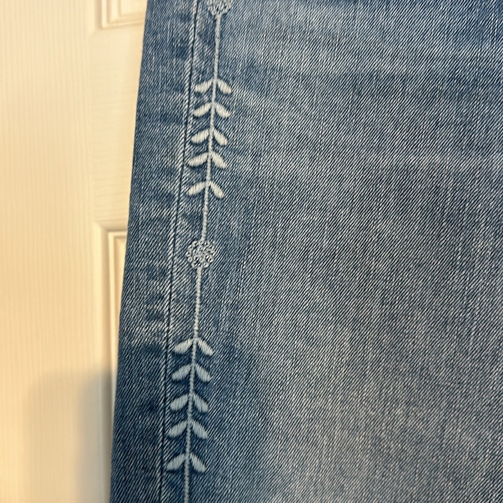 Loft Modern Skinny Cropped Jean - Picture 2 of 3